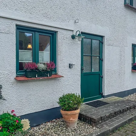 Gaestehaus Karstadt 02 - Gartenblick Appartement Boltenhagen (Ostseebad)