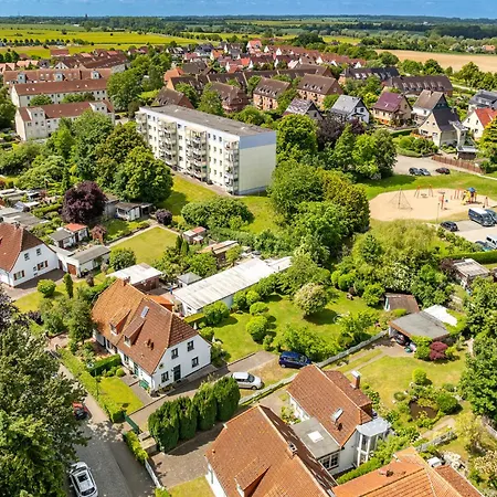 Gaestehaus Karstadt 02 - Gartenblick *